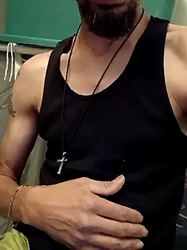 Snapshot of Beanstalkwillie chatting on April 6, 2026, 10:16 am Beanstalkwillie online show from April 6, 2026, 10:16 am