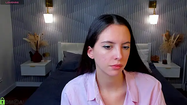 elise robbie online show from April 9, 2026, 1:07 am