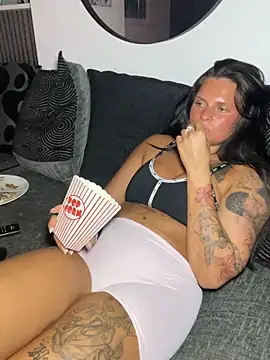 Destinylovex online show from March 17, 2026, 9:29 pm