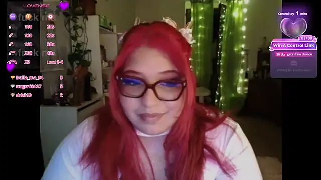 MagicCurves online show from June 7, 2026, 9:42 pm