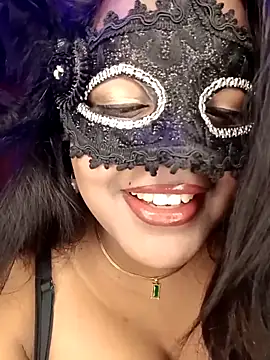 Hot Girl Dimple online show from May 1, 2026, 3:17 pm
