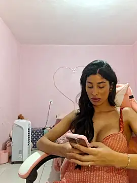 KaterinneMarie online show from February 19, 2026, 3:47 am