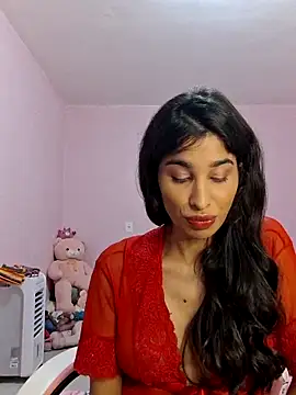 KaterinneMarie online show from May 3, 2026, 11:52 pm