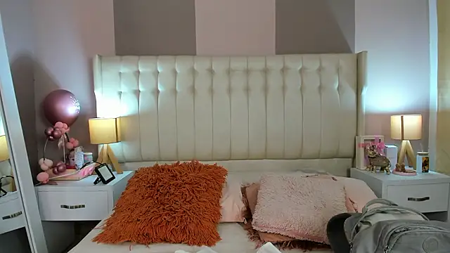 Reachel Smith online show from February 26, 2026, 11:10 am