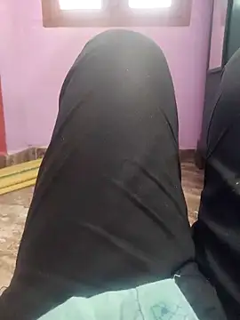 Snapshot of rkr1996kum chatting on February 24, 2026, 12:28 pm rkr1996kum online show from February 24, 2026, 12:28 pm