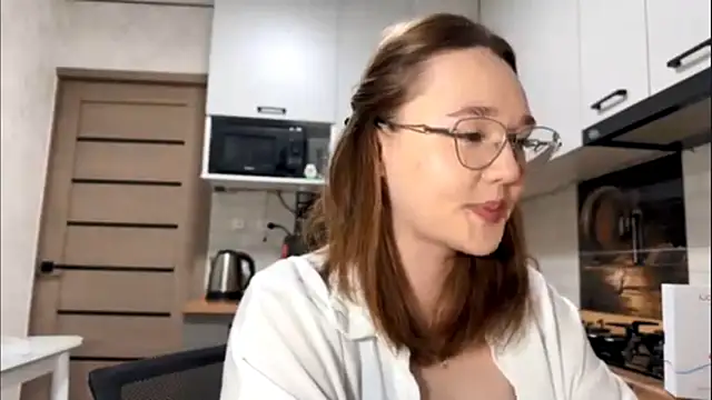 AinaSmith online show from March 24, 2026, 1:11 pm