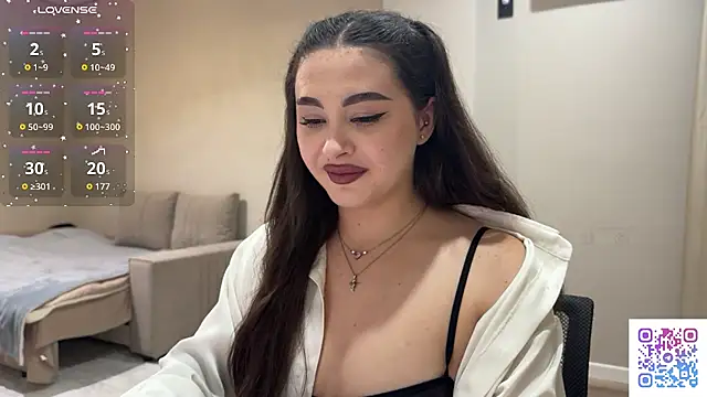 Sweet BerryBabe online show from May 27, 2026, 10:39 pm