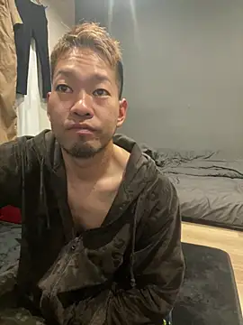 ryuaaaaa online show from June 14, 2026, 10:27 am