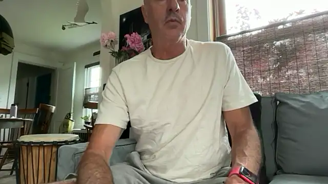 Snapshot of Guy__Grey chatting on June 15, 2026, 11:21 am Guy Grey online show from June 15, 2026, 11:21 am