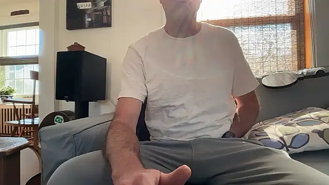 Guy  Grey online show from April 9, 2026, 1:17 pm