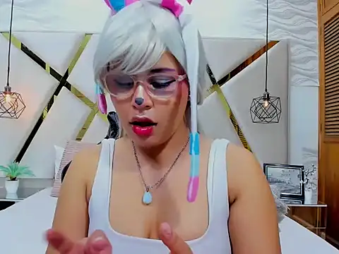 Snapshot of BellaSnowbunny chatting on February 21, 2026, 8:11 pm BellaSnowbunny online show from February 21, 2026, 8:11 pm