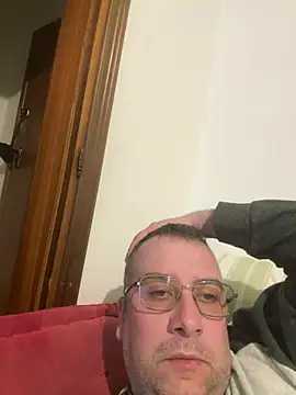 Snapshot of cristian_anal88 chatting on March 1, 2026, 5:35 pm cristian anal88 online show from March 1, 2026, 5:35 pm