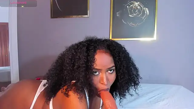 TAYRA CASTLE online show from July 10, 2026, 8:42 pm