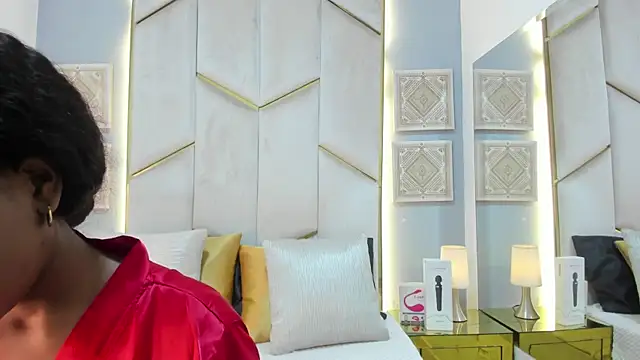 KarinaaCoxx online show from April 17, 2026, 1:14 pm