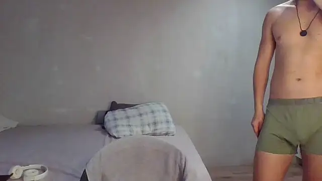 Denis sport online show from April 8, 2026, 1:23 pm