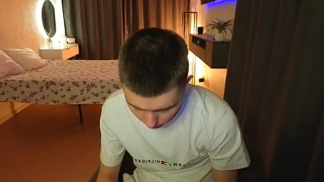 Keviin777 online show from February 20, 2026, 5:37 pm