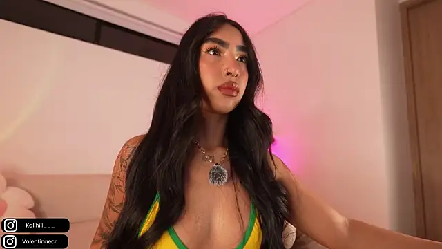 Kali-hill online show from July 28, 2026, 4:53 am