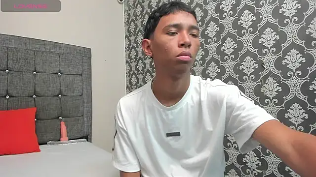 Little Twink19x online show from March 13, 2026, 7:08 pm