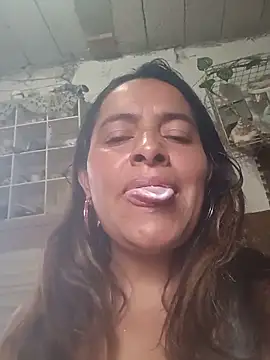 ivilondon online show from May 19, 2026, 10:28 pm