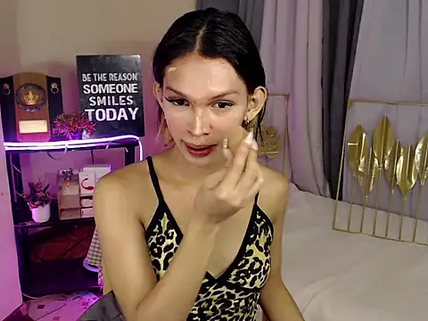 Snapshot of GoddessHugeCock chatting on February 20, 2026, 5:26 am GoddessHugeCock online show from February 20, 2026, 5:26 am