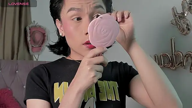 valentine sweety online show from March 14, 2026, 9:10 pm