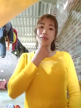 Vycute9900 online show from February 26, 2026, 4:56 am