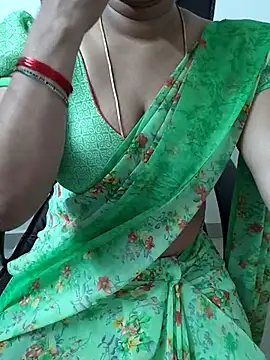 Snapshot of Vandana122 chatting on March 13, 2026, 5:12 am Vandana122 online show from March 13, 2026, 5:12 am