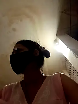 Snapshot of Vandana122 chatting on March 28, 2026, 3:24 pm Vandana122 online show from March 28, 2026, 3:24 pm