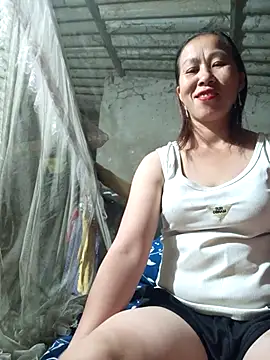 jangcute11 online show from June 1, 2026, 4:06 pm