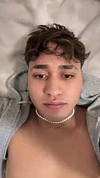 Snapshot of Alejandroml2 chatting on March 19, 2026, 7:47 pm Alejandroml2 online show from March 19, 2026, 7:47 pm