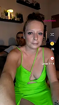ZaramourXMrX online show from July 4, 2026, 7:18 pm