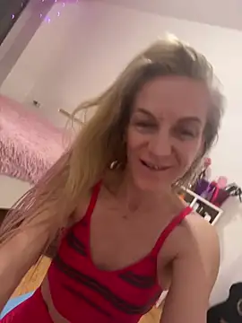 Faiiry  online show from March 1, 2026, 2:33 am