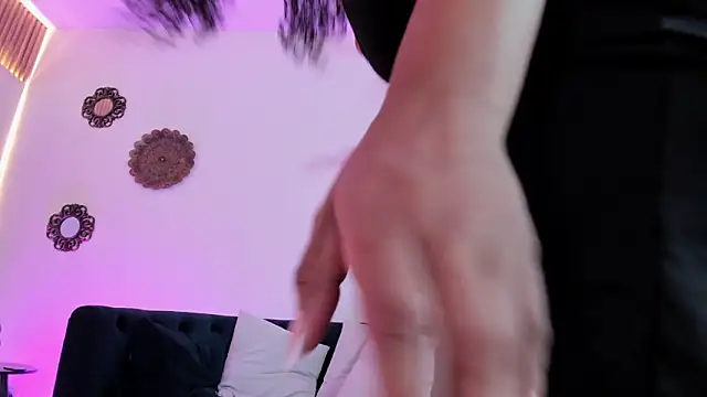 Madisson Edwards online show from March 1, 2026, 7:36 pm