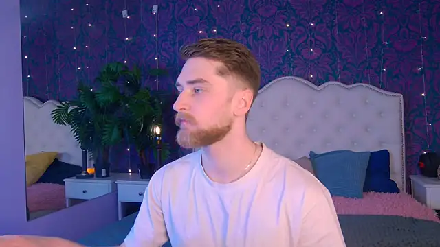 Dexter Raze online show from April 9, 2026, 5:09 am