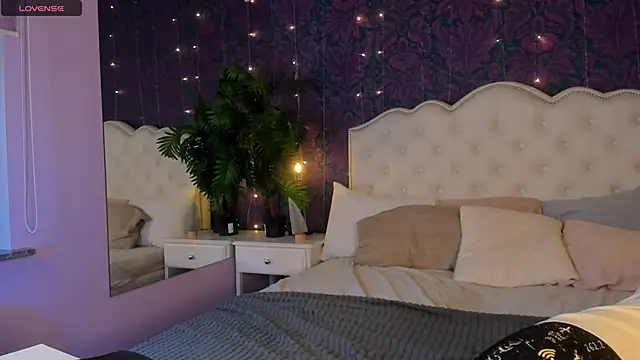 Dexter Raze online show from March 25, 2026, 11:03 pm