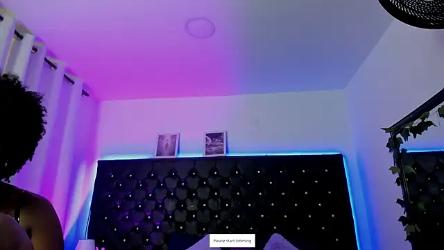 Baby Rousse  online show from April 19, 2026, 1:12 pm