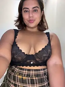 Lilithgomez  online show from March 25, 2026, 4:01 am