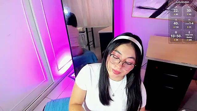  online show from April 6, 2026, 4:52 pm