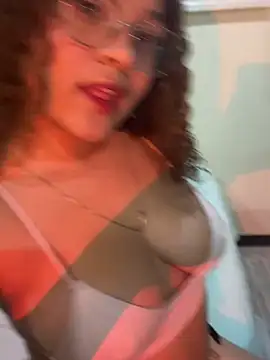 KendyLove  online show from July 24, 2026, 1:34 am
