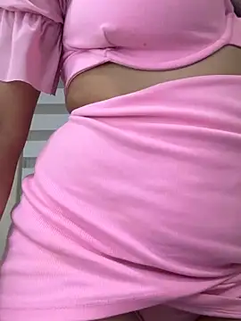 KendyLove  online show from June 13, 2026, 4:32 am