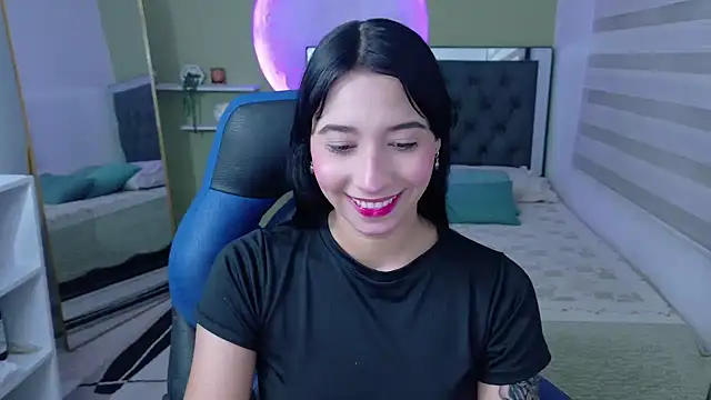 ivvoncute online show from June 23, 2026, 12:52 am