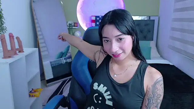 ivvoncute online show from July 16, 2026, 1:13 am