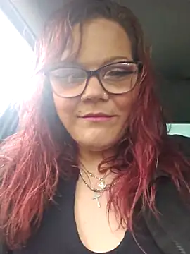 Snapshot of Sexymilf6992 chatting on May 7, 2026, 10:46 pm Sexymilf6992 online show from May 7, 2026, 10:46 pm
