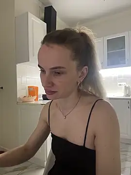 AinyrVixxen online show from April 4, 2026, 12:17 am