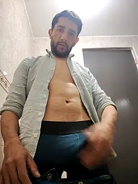 lordjuanpis online show from April 25, 2026, 8:17 pm