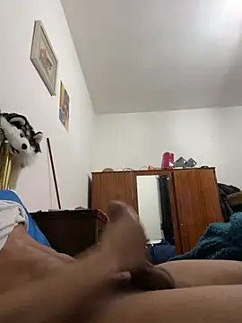 Snapshot of la_popoluard0 chatting on February 21, 2026, 5:42 am la popoluard0 online show from February 21, 2026, 5:42 am