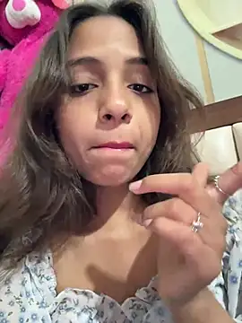 Snapshot of its_anuuu chatting on February 22, 2026, 7:33 am its anuuu online show from February 22, 2026, 7:33 am