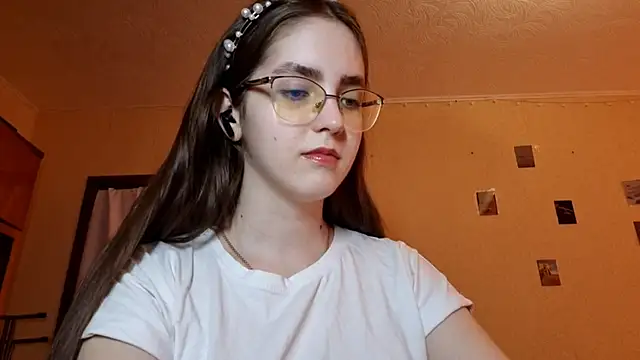 Katelemon online show from March 8, 2026, 12:30 pm