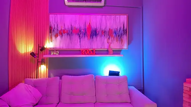 janinne lu online show from March 12, 2026, 11:14 am