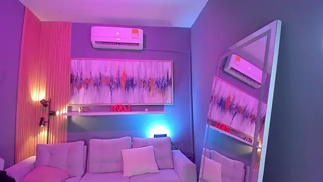 janinne lu online show from March 26, 2026, 10:57 am